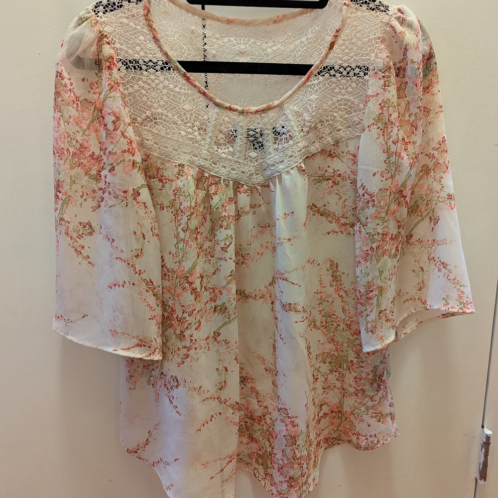 Forever 21 Cream and Pink Floral Blouse